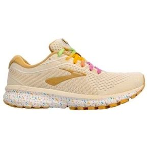 Brooks Ice cream Sneakers